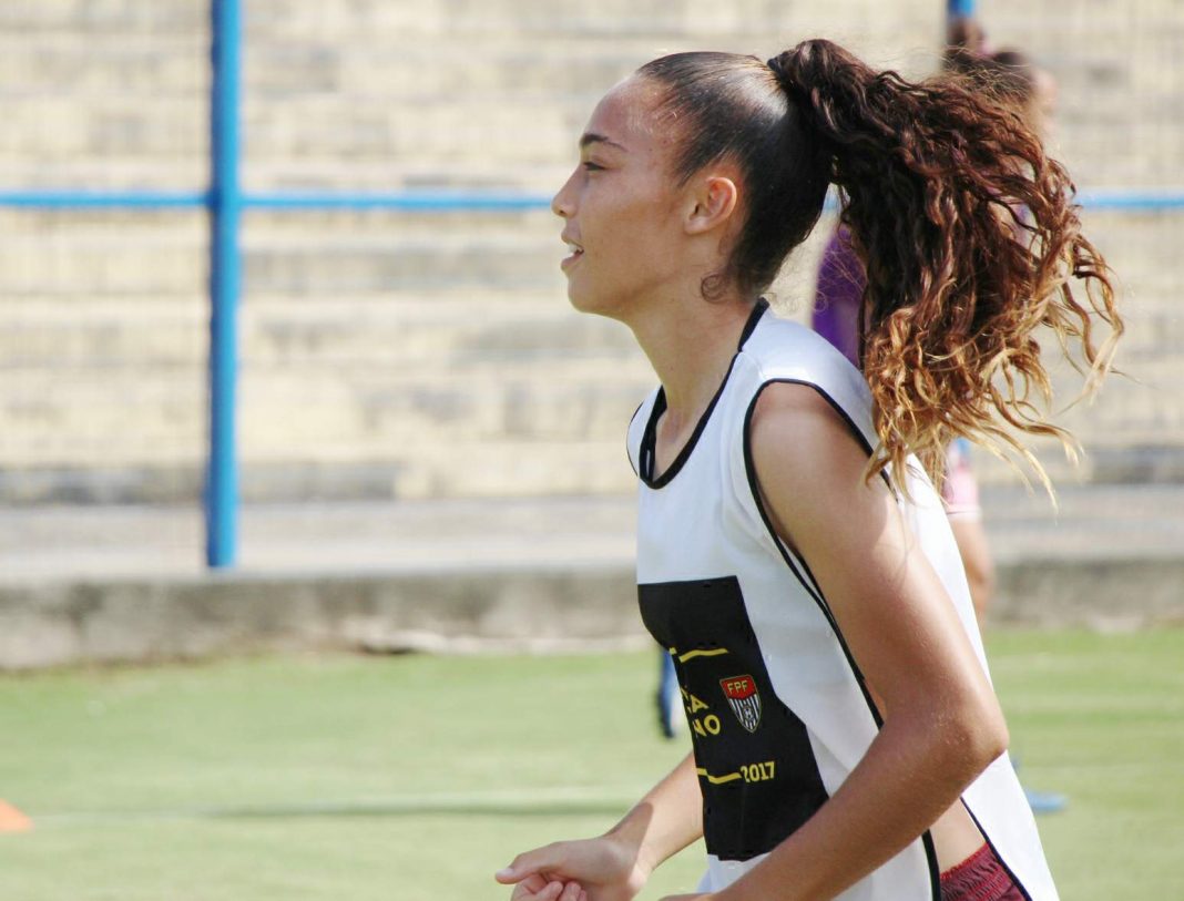 Juliana Passari marcou um golaço no jogo de estreia Foto: Jonatan Dutra/AFE