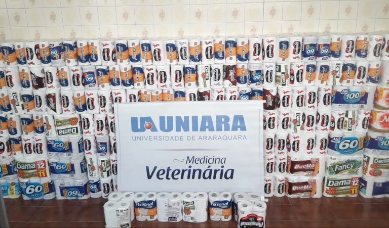 Ação de recepção de calouros de Medicina Veterinária da Uniara arrecada mais de mil rolos de papel higiênico para Vila Vicentina Caixa de entrada x