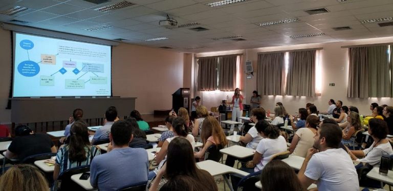 Suspeita de Coronavírus interrompe aula na Faculdade de Farmácia