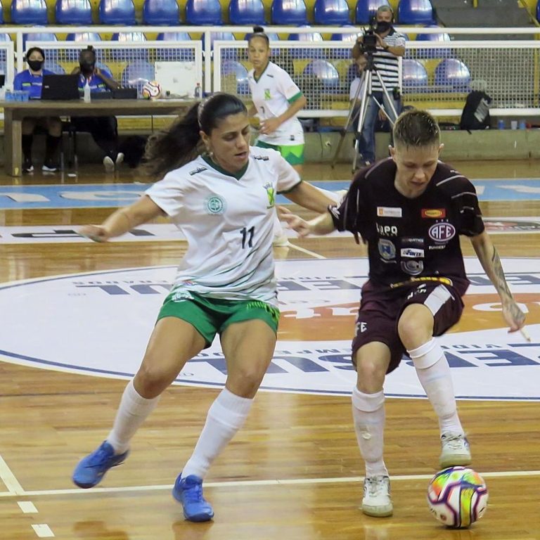 Classificadas com antecedência, guerreiras focam o G4