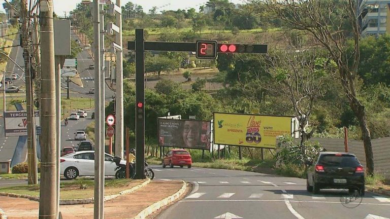 Araraquara ganha cinco novos radares fixos