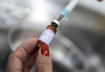 Posso tomar a vacina contra o sarampo junto com outros imunizantes?