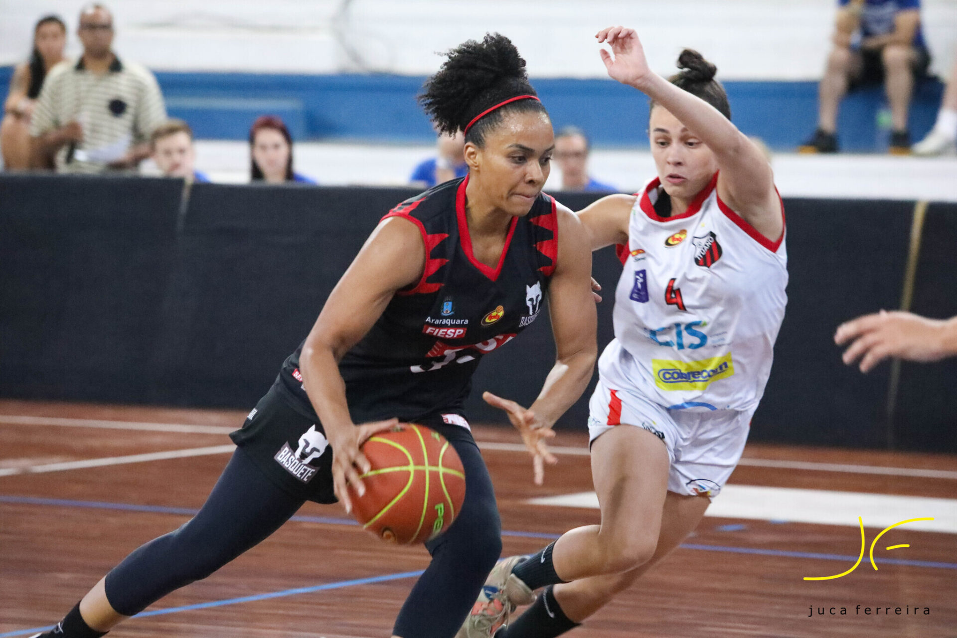 SESI - Araraquara - Sesi Araraquara é campeão Paulista de Basquete Feminino