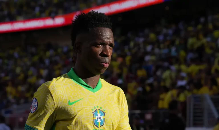 Brasil e Japão se enfrentam hoje no mata-mata; veja jogos da Copa