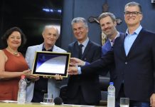 Ao receber homenagem, Pedro Lapena destaca dedicação e compromisso com a comunidade