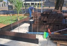 DAAE VIABILIZA PARCERIAS E RECONSTRÓI CASINHA DO PRESÉPIO NA PRAÇA DA FONTE LUMINOSA