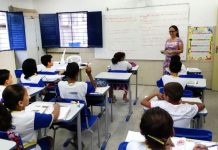Com isenção do IR, metade dos professores da educação básica deixa de pagar imposto
