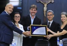 Conselho Regional de Enfermagem de São Paulo recebe Diploma de Honra ao Mérito em Sessão Solene