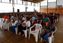 Projeto “Olha e Vê” entrega óculos a estudantes da rede municipal e reforça compromisso com a saúde ocular infantil