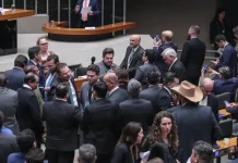 PL da Dosimetria beneficia criminosos comuns, dizem especialistas