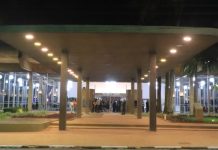 Teatro Municipal: reforma do palco e abertura de agenda de atividades são questionadas em documento