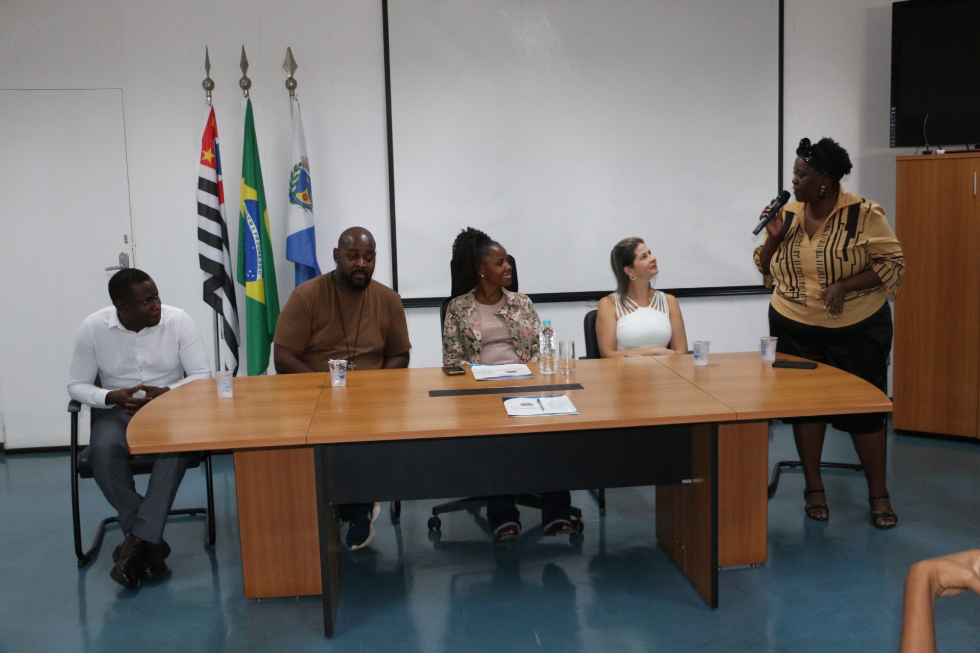 d5e12b01-1013-4da6-92ef-84f85e78ef16