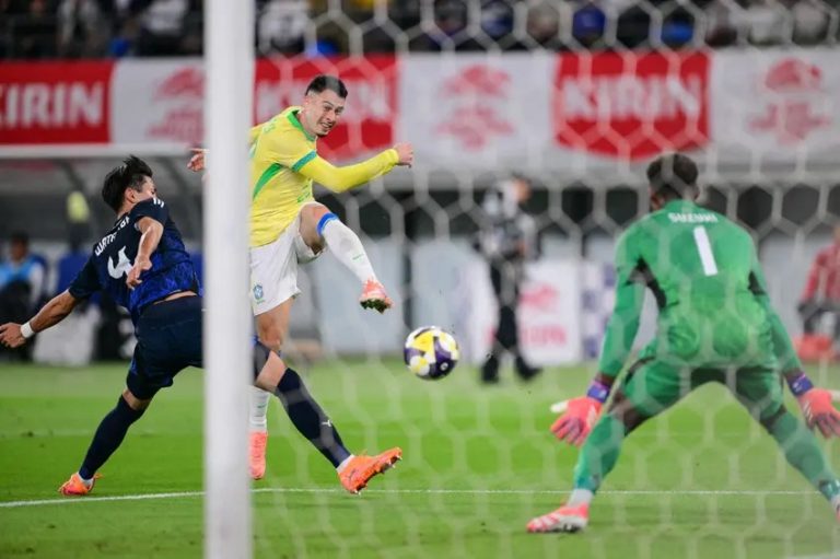 Brasil ganha de virada sobre o Japão após gol de Martinelli na Copa do Mundo