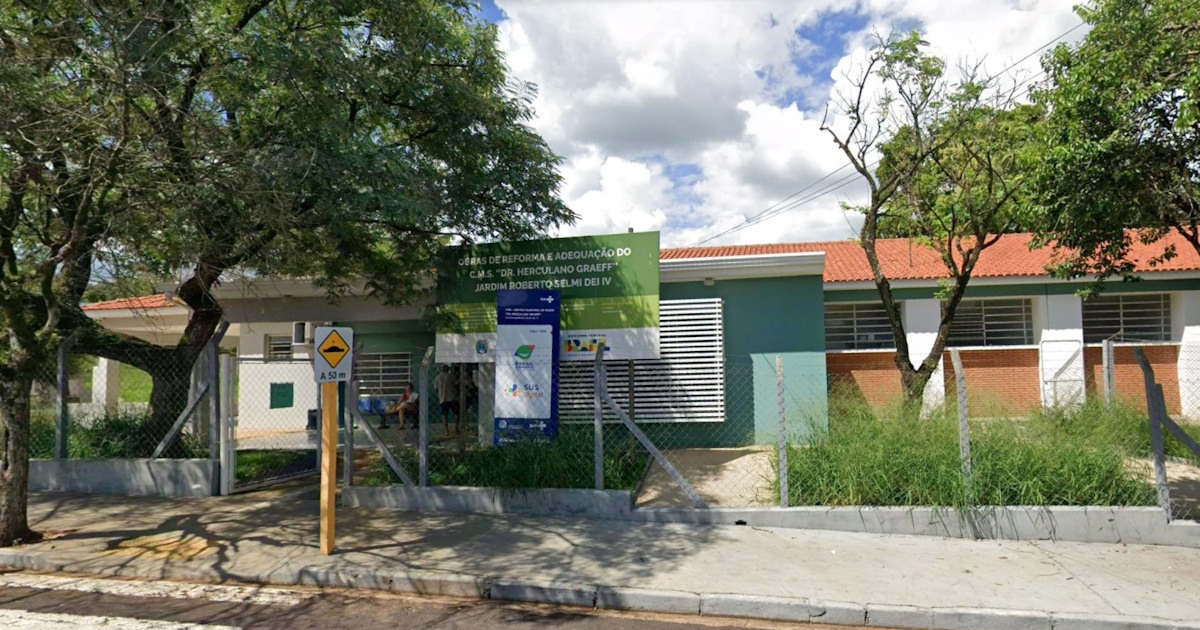 Posto de saúde do setor 4 do Selmi Dei precisa de reforço na segurança (Foto - Google Street View)