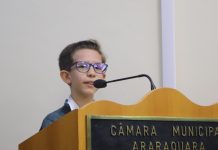Destaque nos estudos, no esporte e na música, Aron Borges da Costa Neves recebe Diploma de Honra ao Mérito Estudantil