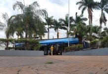 Projeto de revitalização da Praça Santa Cruz está sendo elaborado, diz Prefeitura