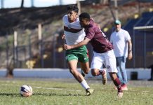 Pelo Brasileiro da Série C, a Ferroviária enfrenta o Figueirense para se manter no G8